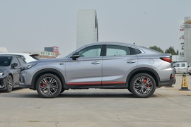   2023款长安CS85 COUPE 1.5T DCT尊贵型