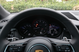   2023款保时捷Macan 2.0T