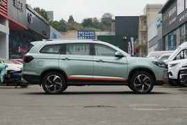   2022款东风风行T5 马赫版 1.5T DCT燃擎款七座