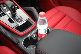   2023款保时捷Cayenne 3.0T 铂金版