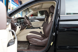   2023款奔腾T77 1.5T 自动豪华型