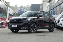   2023款奔腾T77 1.5T 自动豪华型