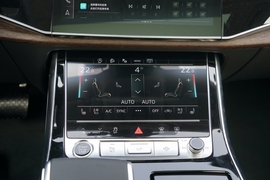   2023款奥迪Q7 45 TFSI quattro S line运动型