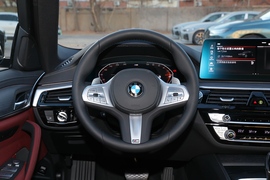   2023款宝马530Li 领先型 M运动套装