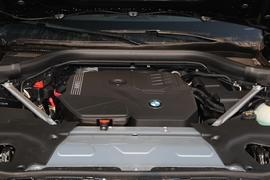   2023款宝马X3 xDrive30i 领先型 M曜夜套装