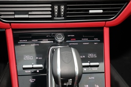   2023款保时捷 Cayenne S 2.9T 铂金版