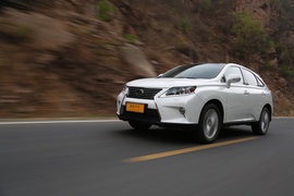   2013款雷克萨斯RX350尊贵版试驾
