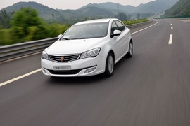   2014款荣威3501.5T 手自一体 劲尚版 外出试驾