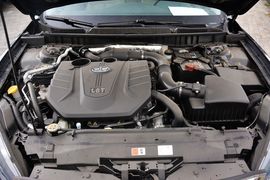   2014款奔腾B90 1.8T手自一体舒适型