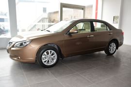   2013款比亚迪G6 1.5TI手动尊贵型