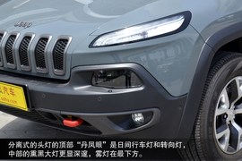 2014款Jeep自由光3.2L高性能版