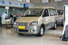   2014款东风风行菱智M3 1.6L 7座舒适型