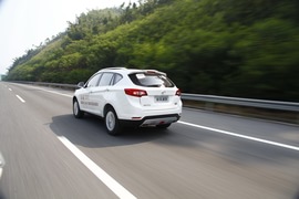   2014款陆风X5 2.0T 8AT试驾
