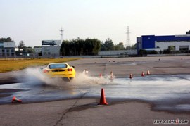   2009法拉利安全驾驶课程