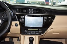   2014款丰田卡罗拉1.6L手动GLX-i