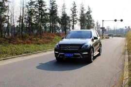   奔驰ML400试驾