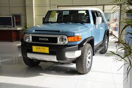   2013款丰田FJ酷路泽4.0L