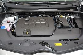   2015款丰田逸致跨界版180E CVT跨界版