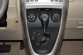   2015款丰田逸致跨界版180E CVT跨界版