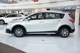   2015款丰田逸致跨界版180E CVT跨界版