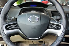  2015款思铭1.8L VTI自动