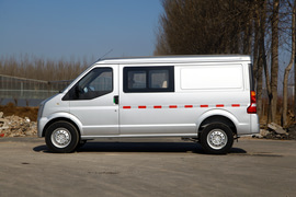   2015款东风小康C31 1.2L标准型DK12-05
