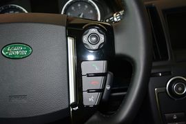   2015款路虎神行者2 Si4 HSE Luxury汽油版