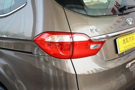   2015款华颂7 2.0T自动豪华型