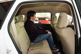   2015款本田CR-V 2.0L两驱都市版
