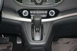   2015款本田CR-V 2.0L两驱都市版