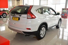   2015款本田CR-V 2.0L两驱都市版