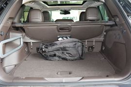   2014款Jeep自由光2.4L豪华版到店实拍
