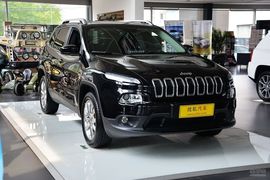   2014款Jeep自由光2.4L豪华版