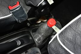   2015款比亚迪F0 1.0L铉酷型到店实拍