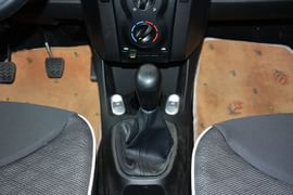   2015款比亚迪F0 1.0L铉酷型