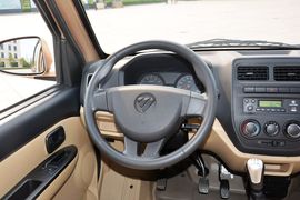   2015款福田伽途V3 1.0L标准型LJ465Q