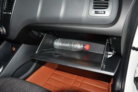   2014款起亚K3S 1.6L GL手动版到店实拍