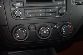 2014款起亚K3S