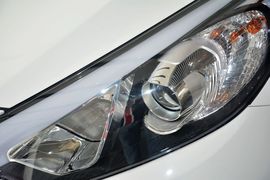 2014款起亚K3S 1.6L GL手动版