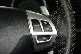   2013款三菱风迪思1.8L自动旗舰型 国V