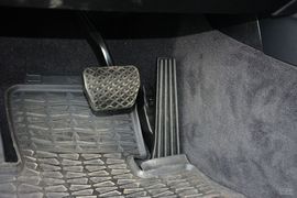 2014款宝马420i敞篷运动设计套装