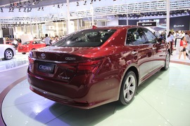   丰田皇冠2.0T 成都车展实拍