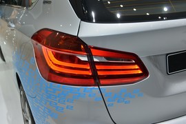   宝马2系混动版法兰克福车展实拍