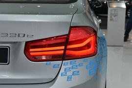 宝马330e法兰克福车展实拍