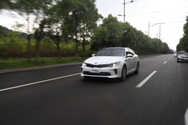   2016款东风悦达起亚全新K5舟山试驾