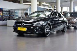   2015款奔驰CLA200