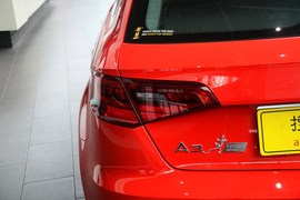 2015款奥迪A3两厢 35TFSI 300万纪念舒享版