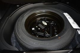   2014款Jeep自由光2.4L高性能版