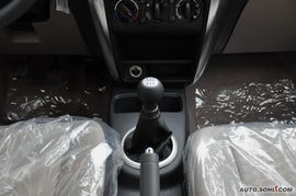   2010款铃木天语SX4三厢超值版