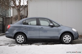   2010款铃木天语SX4三厢超值版
